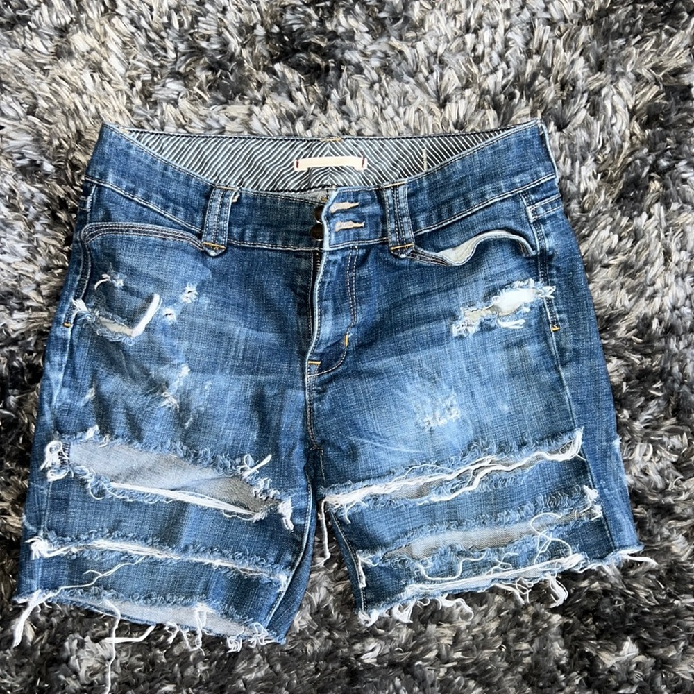 Gap shorts